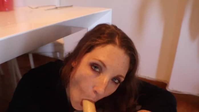 littleredheadlisa mom helps you with your problem2aabeb8b10f94c71
